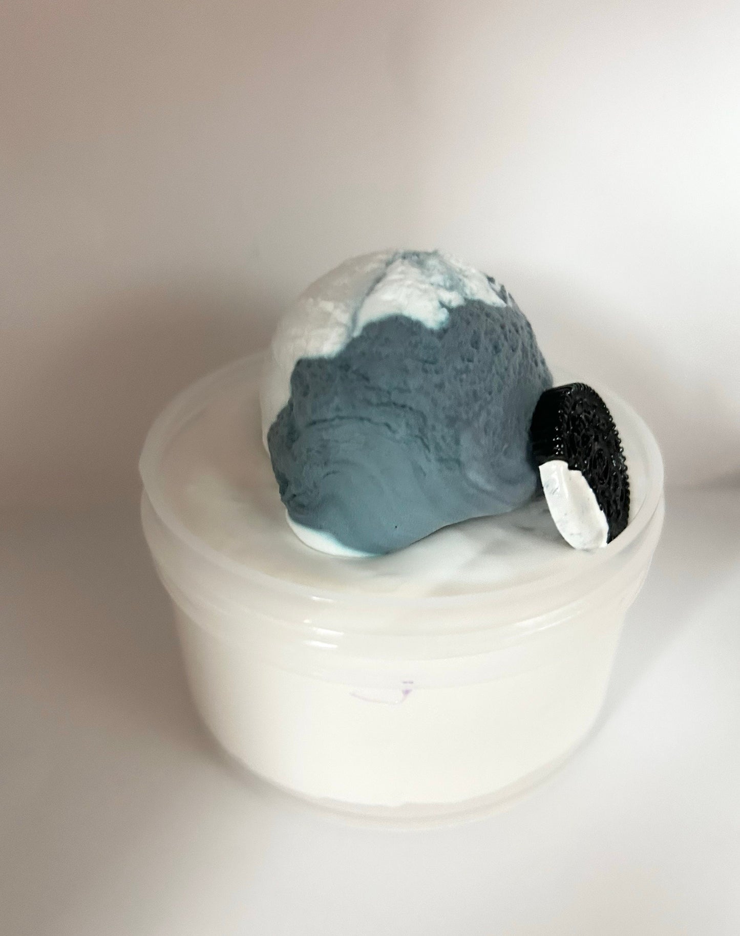 Cookies and cream cookie scoops Diy Slime